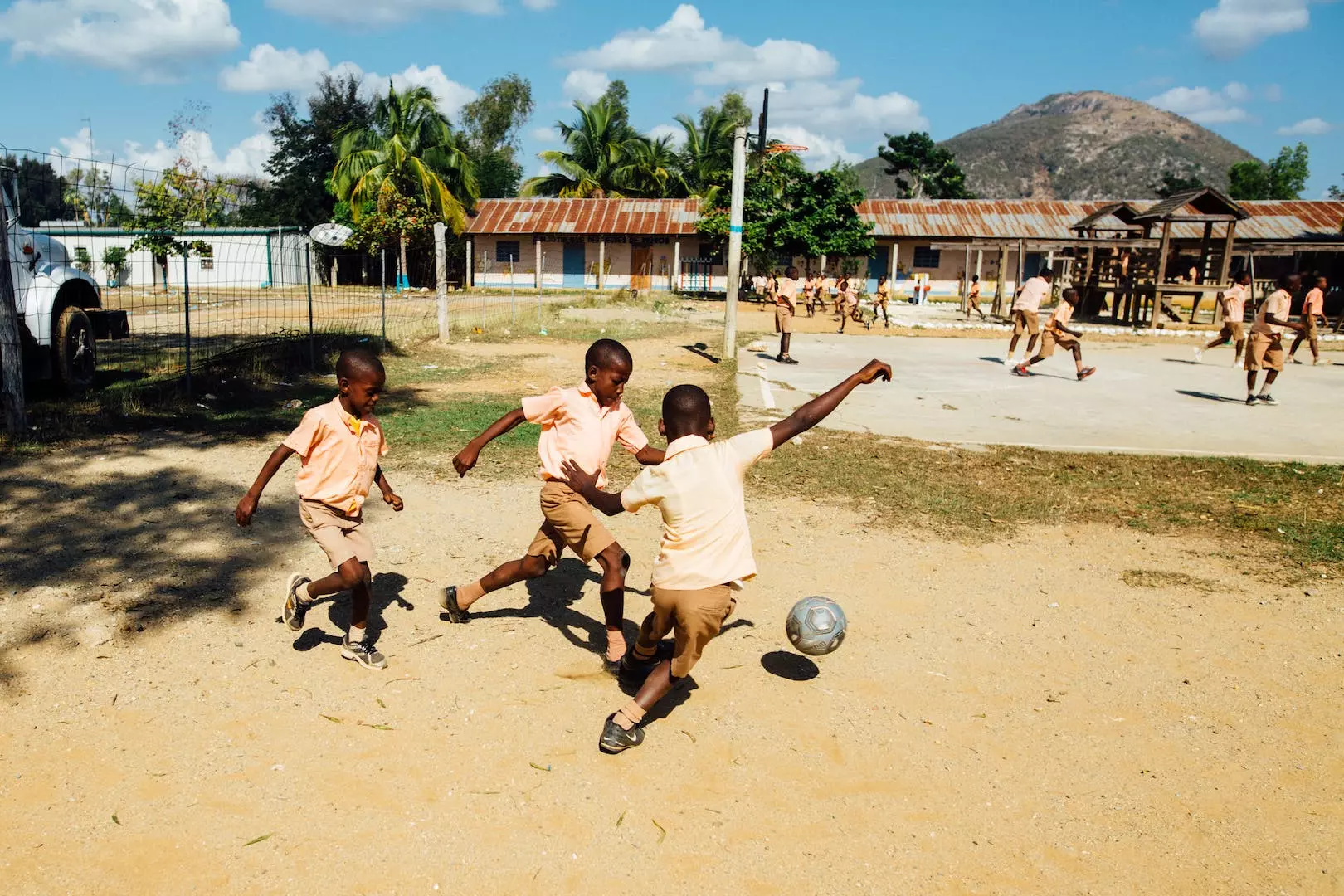 Fotball VM: Historie, Sukesshistorier og Verdenskjente Spillere